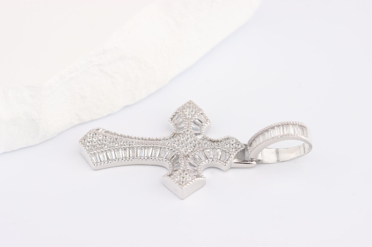 Sterling Silver 925 Medium Chunky CZ Encrusted Arrow Flared Cross Pendant Necklace
