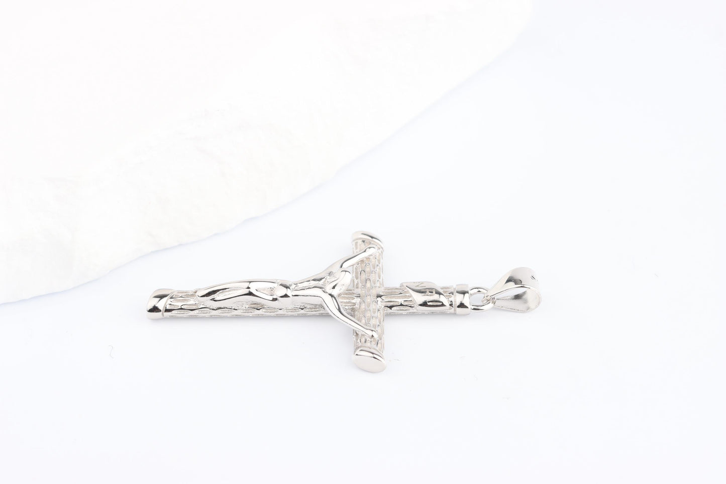 Sterling Silver 925 Small INRI Jesus of Nazareth Cross Crucifix Pendant Necklace