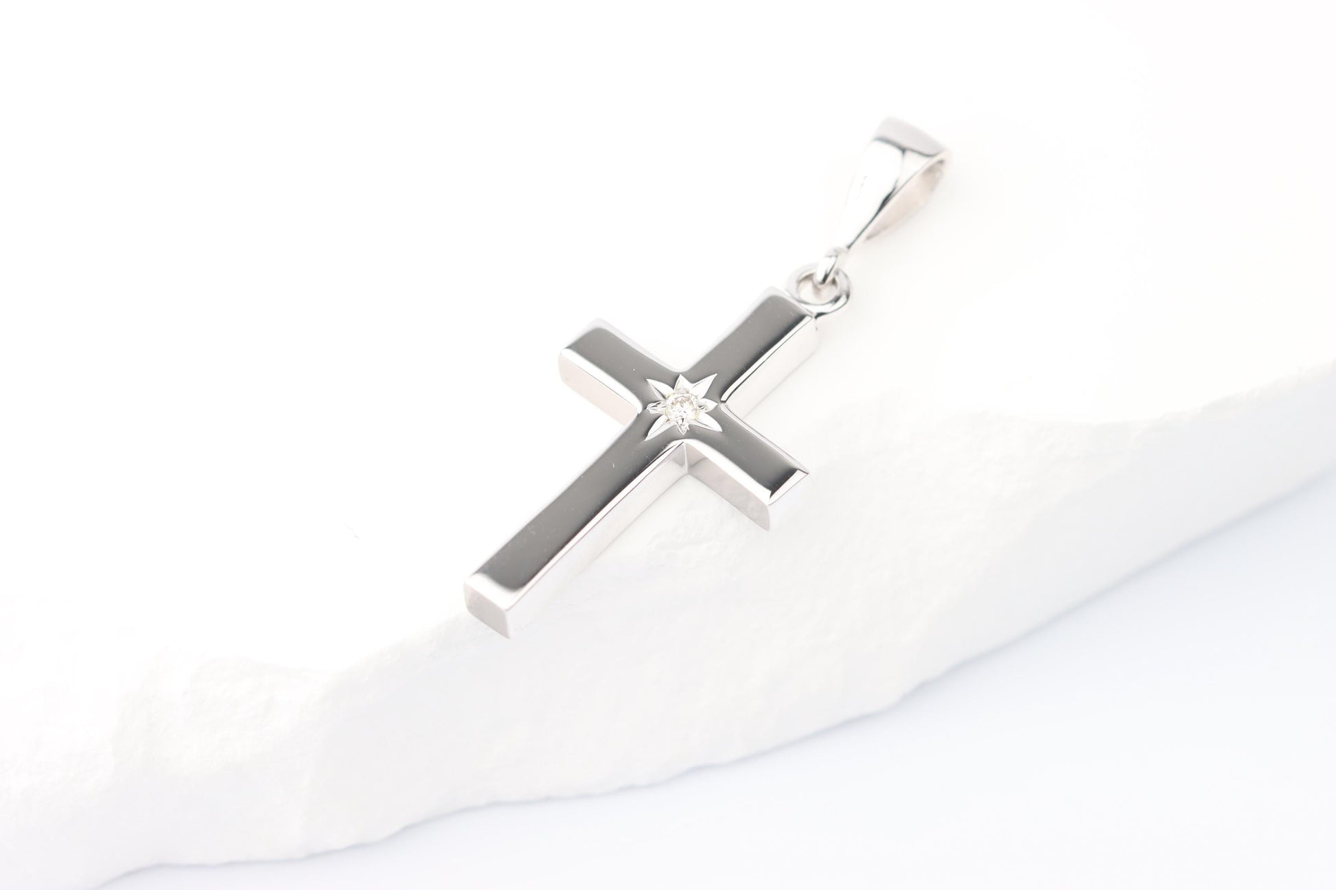 Small Silver Cross Pendant set with Lab Diamond