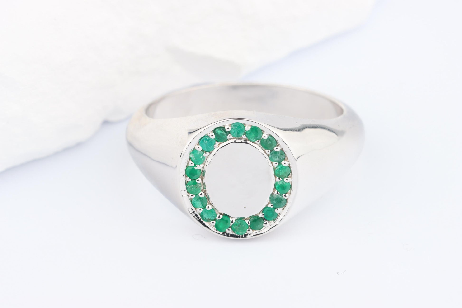 Silver Oval Signet Ring set with Green Emerald Gemstones