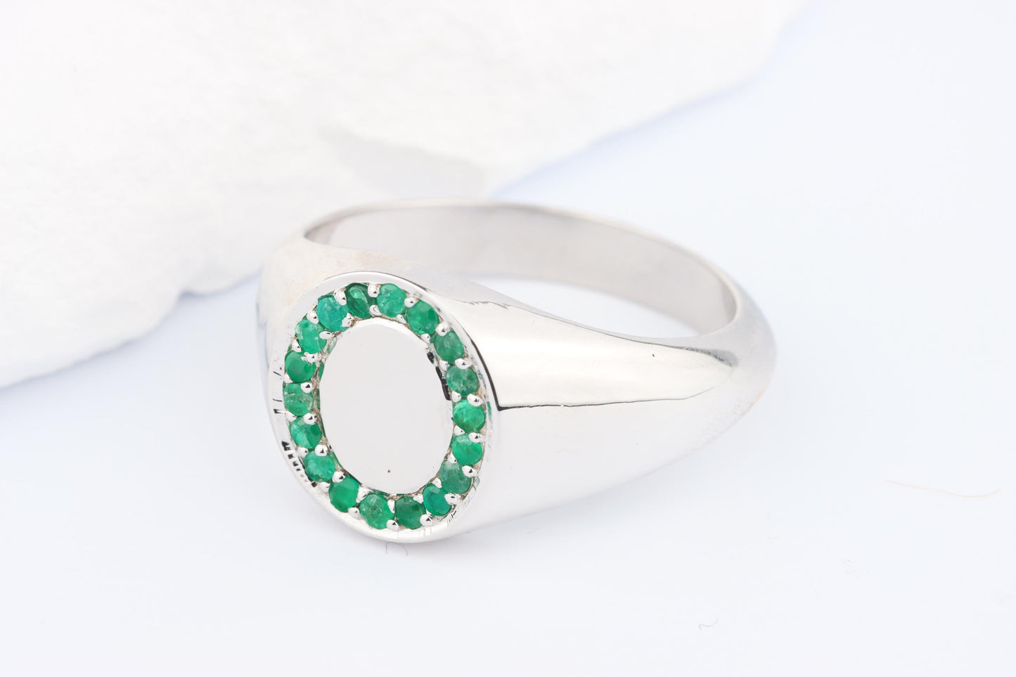 Silver Oval Signet Ring set with Green Emerald Gemstones