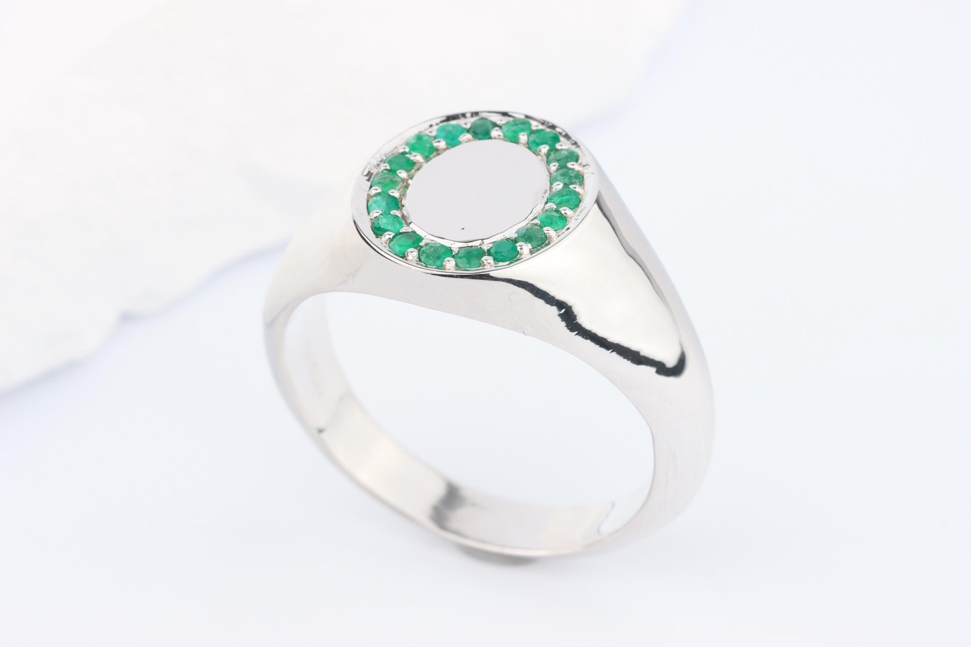 Silver Oval Signet Ring set with Green Emerald Gemstones