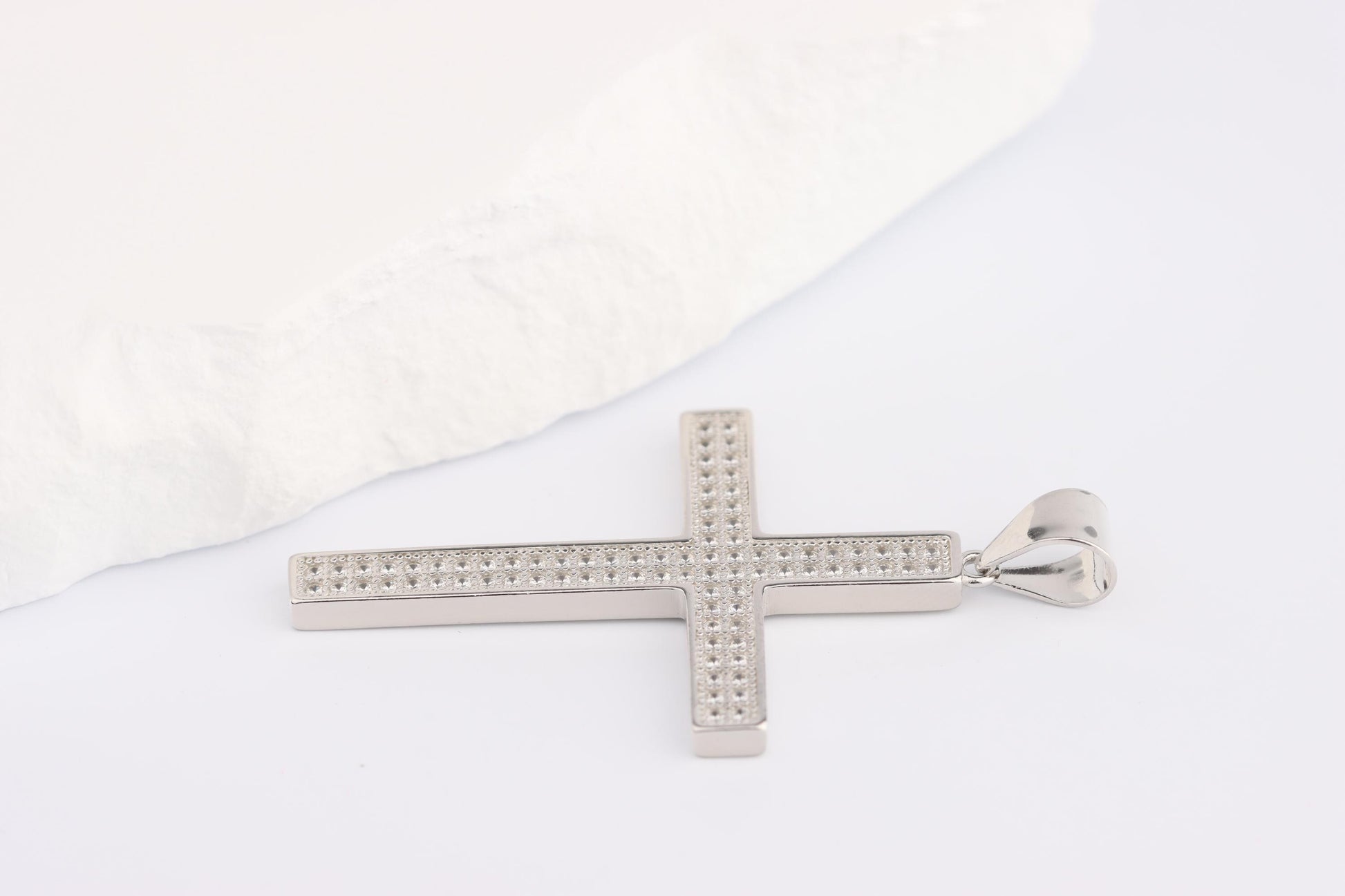 Sterling Silver 925 CZ set Classic Cross Pendant Necklace