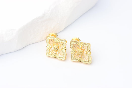 Sterling Silver 925 Gold Plated Renaissance Style Mother of Pearl Studs