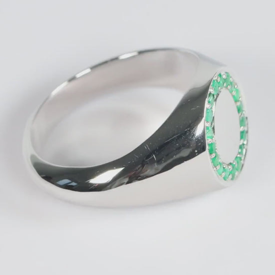 Silver Oval Signet Ring set with Green Emerald Gemstones